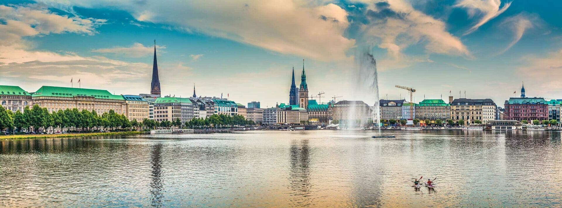 Hamburg Binnenalster bei Sonnenuntergang